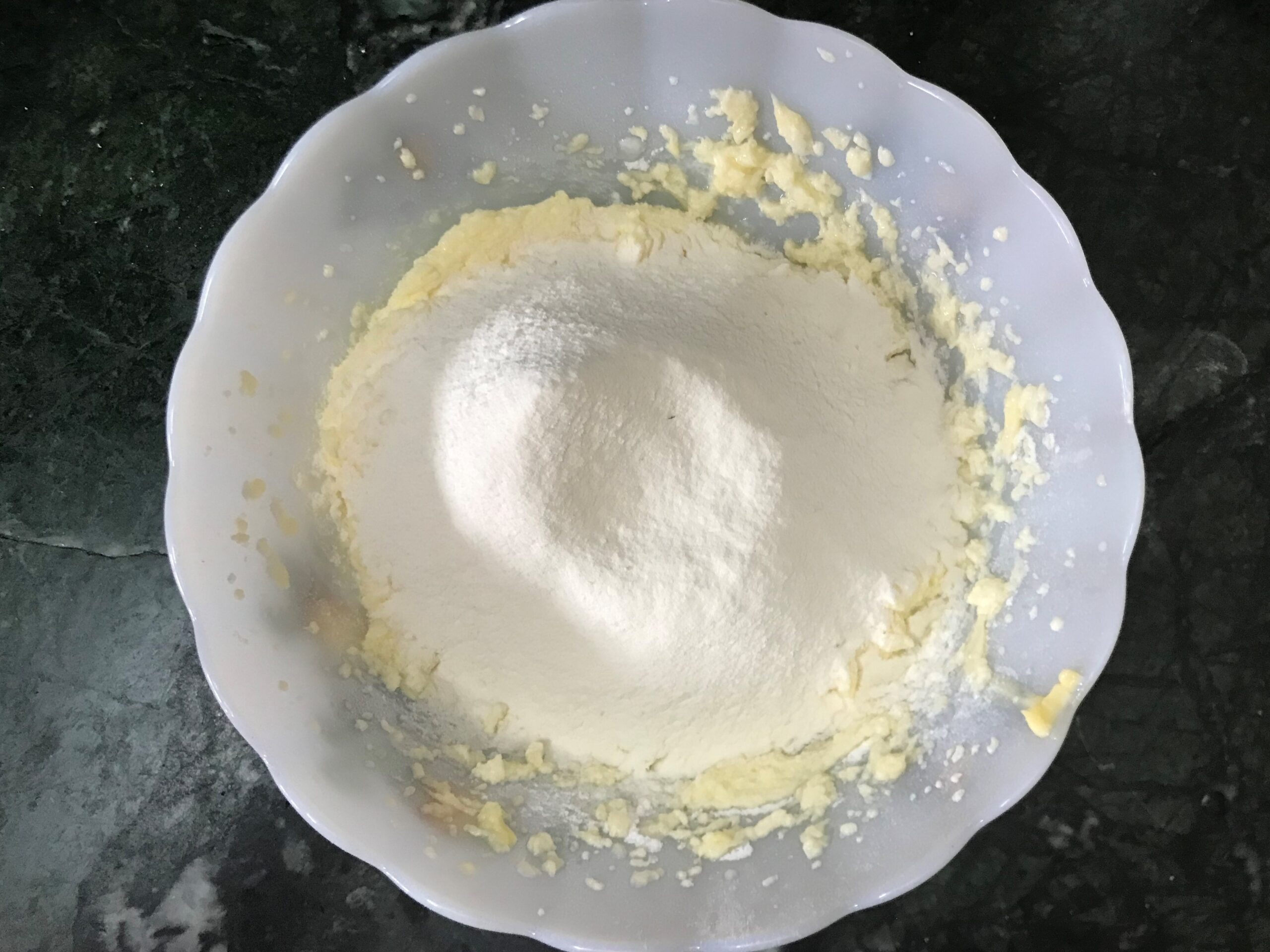 Thandai Mawa Cake Recipe (Eggless)