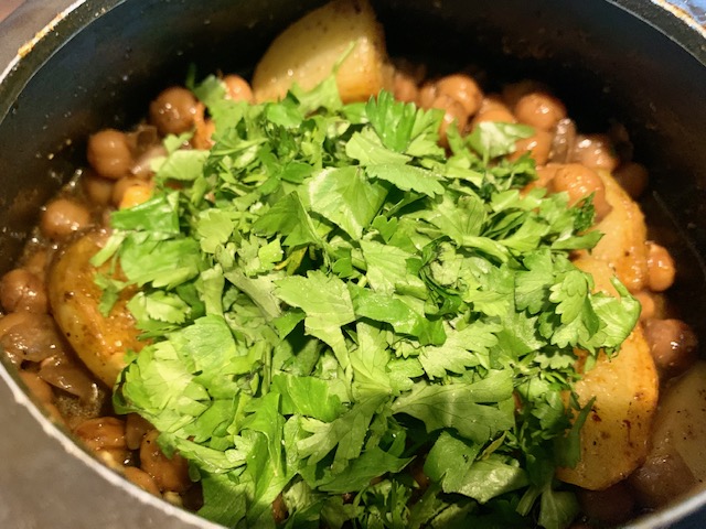 Chole Recipe (Chole Bhature)