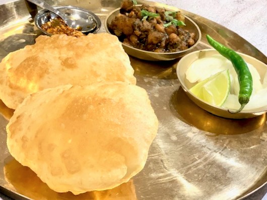 Chole Recipe (Chole Bhature)