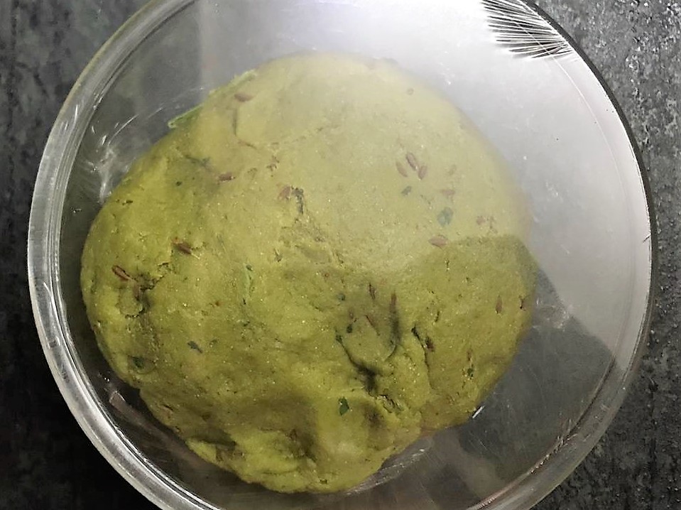 Palak Poori Recipe