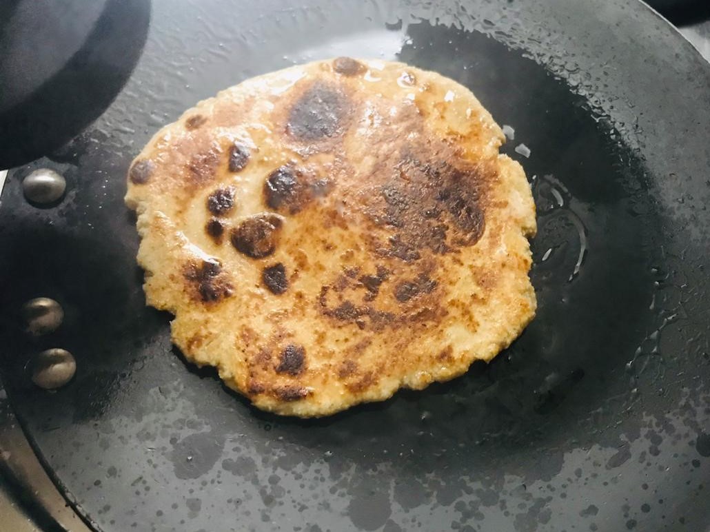 Gujarati Biscuit Bhakri Recipe