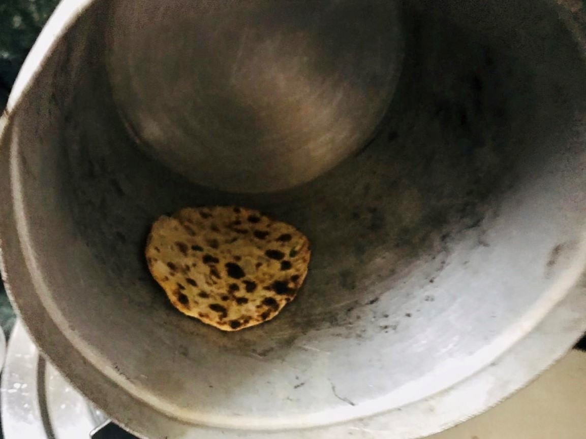 Onion Coriander Tandoori Roti Recipe