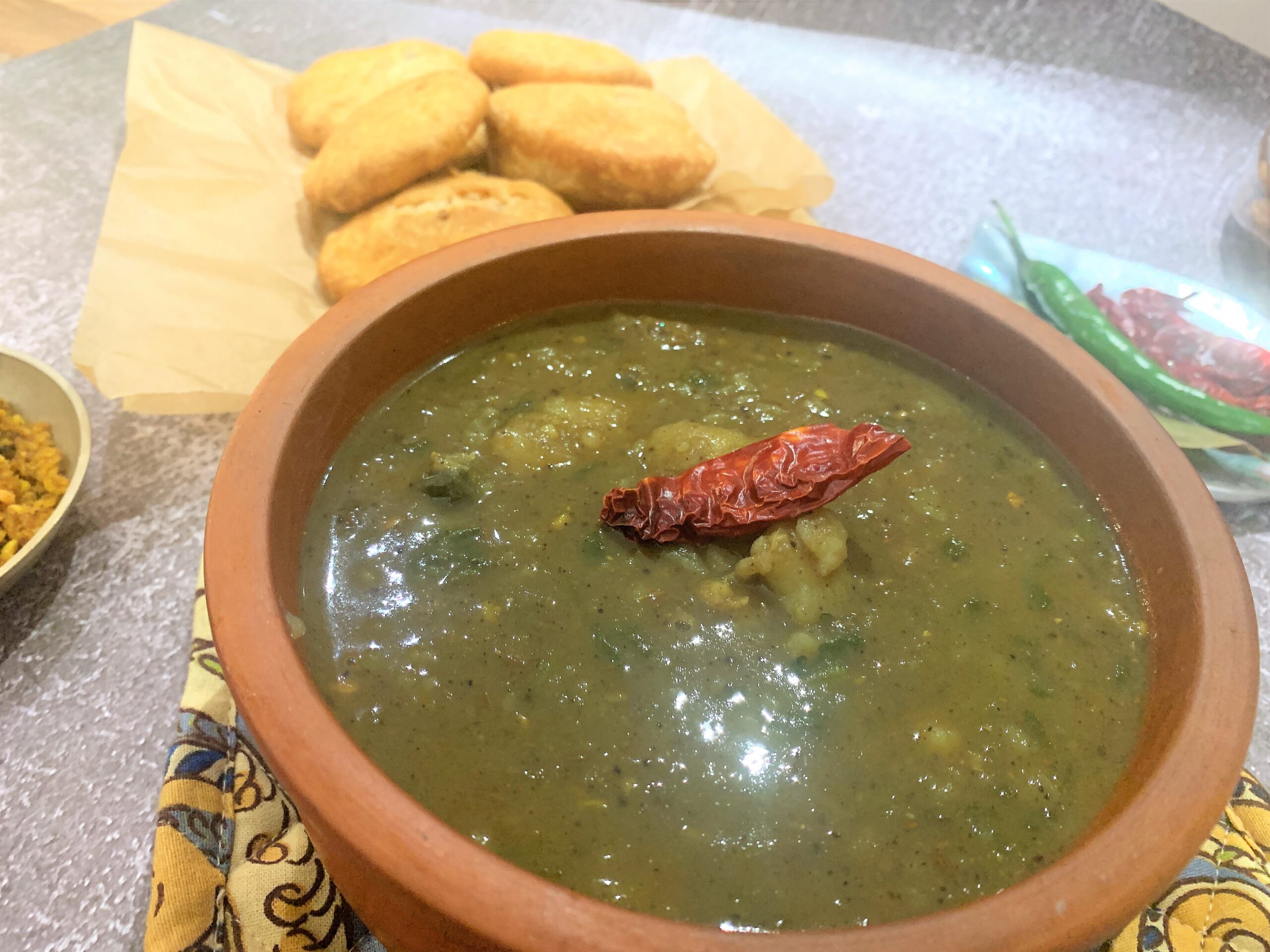 Dubki Wale Aloo /Potato Curry/Kachori Wale Sabji Recipe