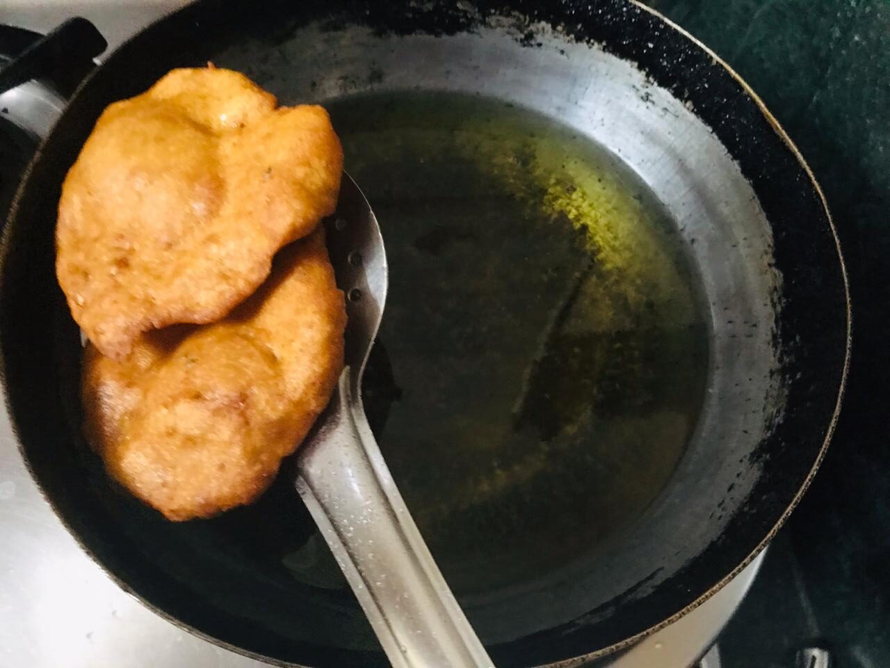 Rajasthani Moong Dal Dahi Vada Recipe