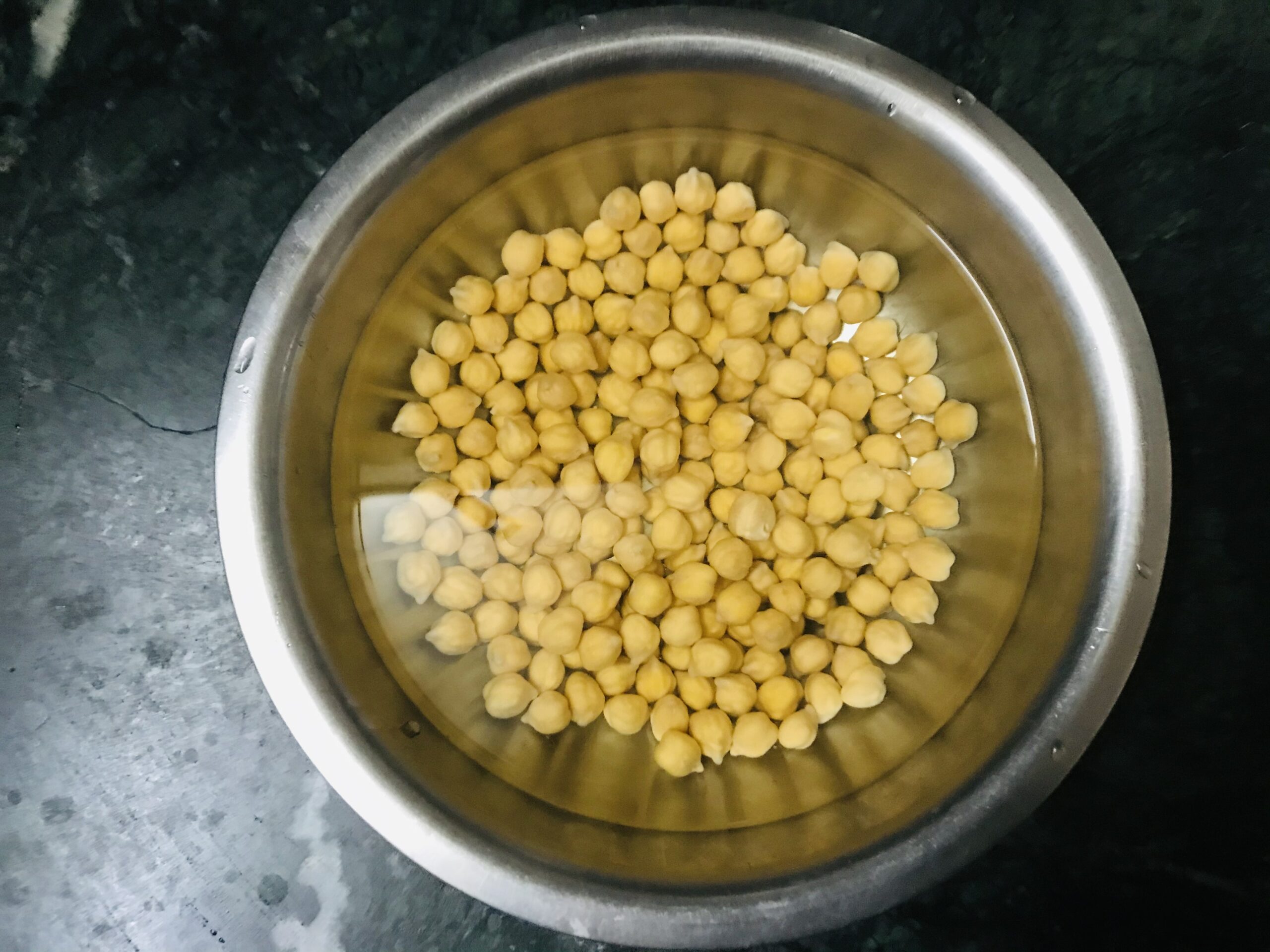 Amritsari Chole/Chickpeas Recipe
