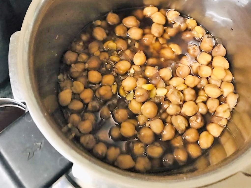 Baked Layered Chole Tikki Chaat Recipe