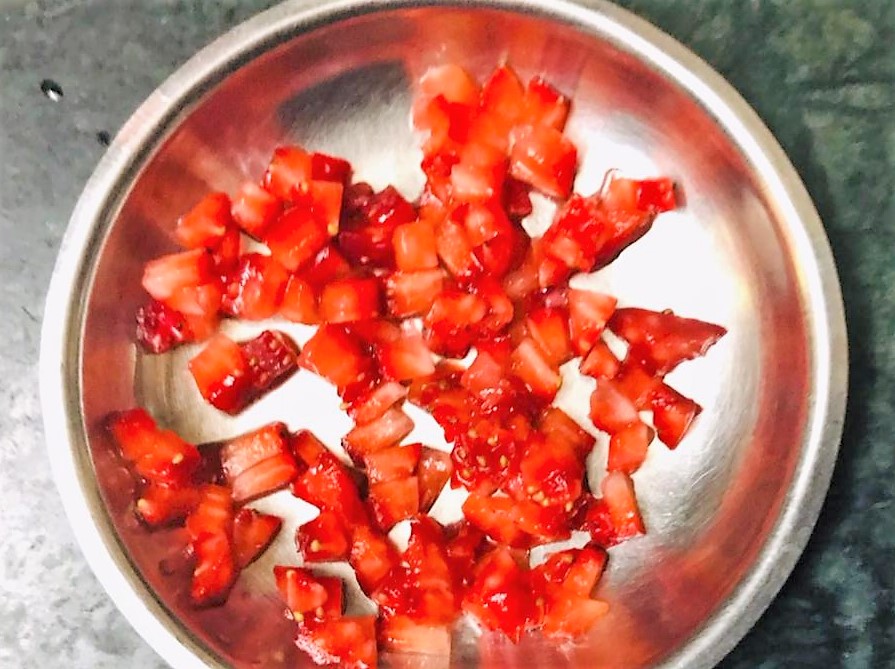 Strawberry Sandesh Recipe