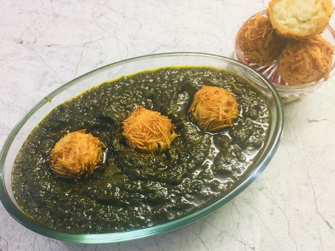 Bird’s Nest in Spinach Gravy Recipe