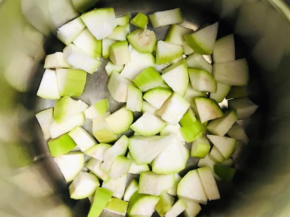 Drumstick and Bottle Gourd Soup Recipe