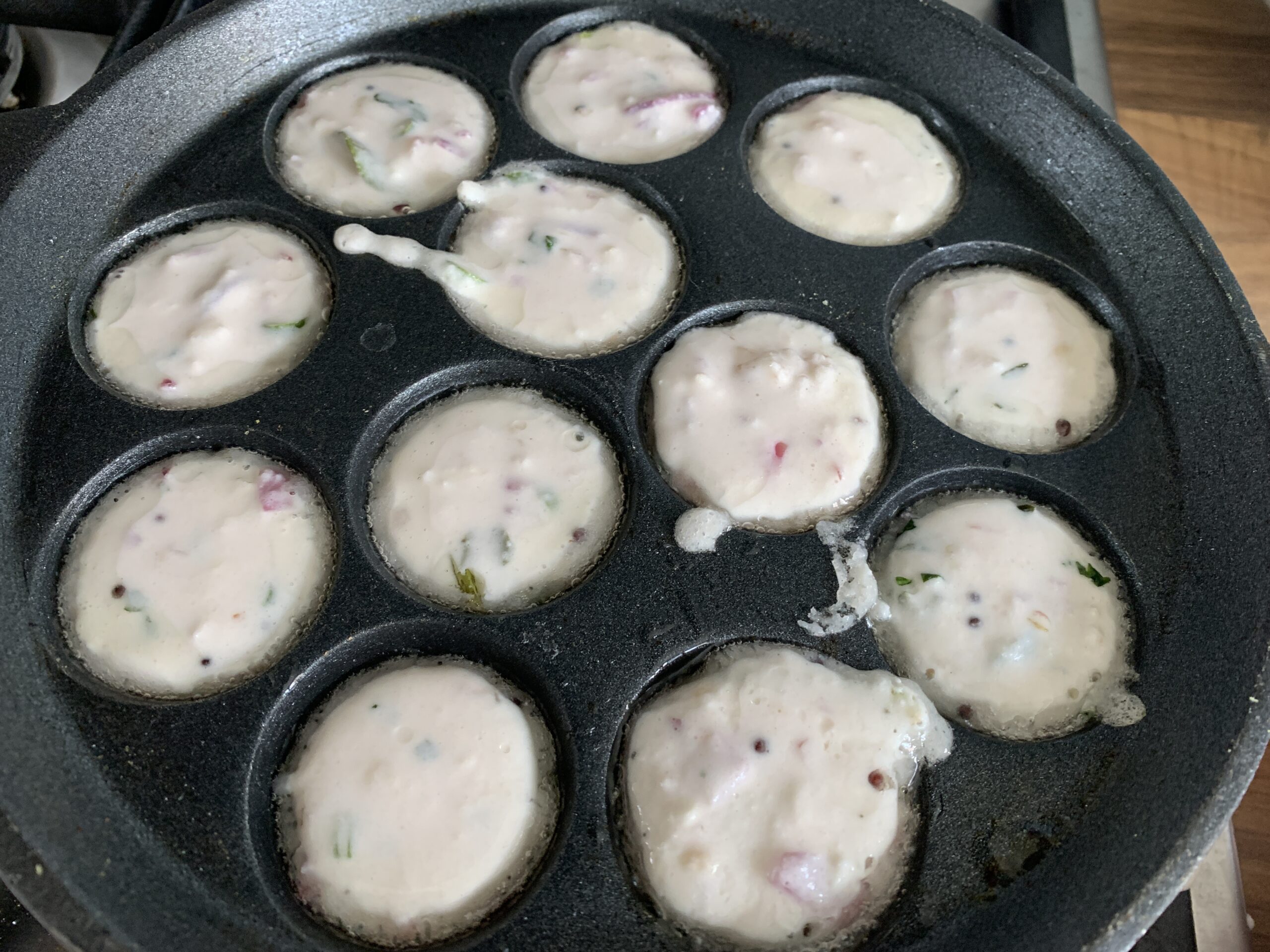 Appe/ Kuzhi Paniyaram Recipe