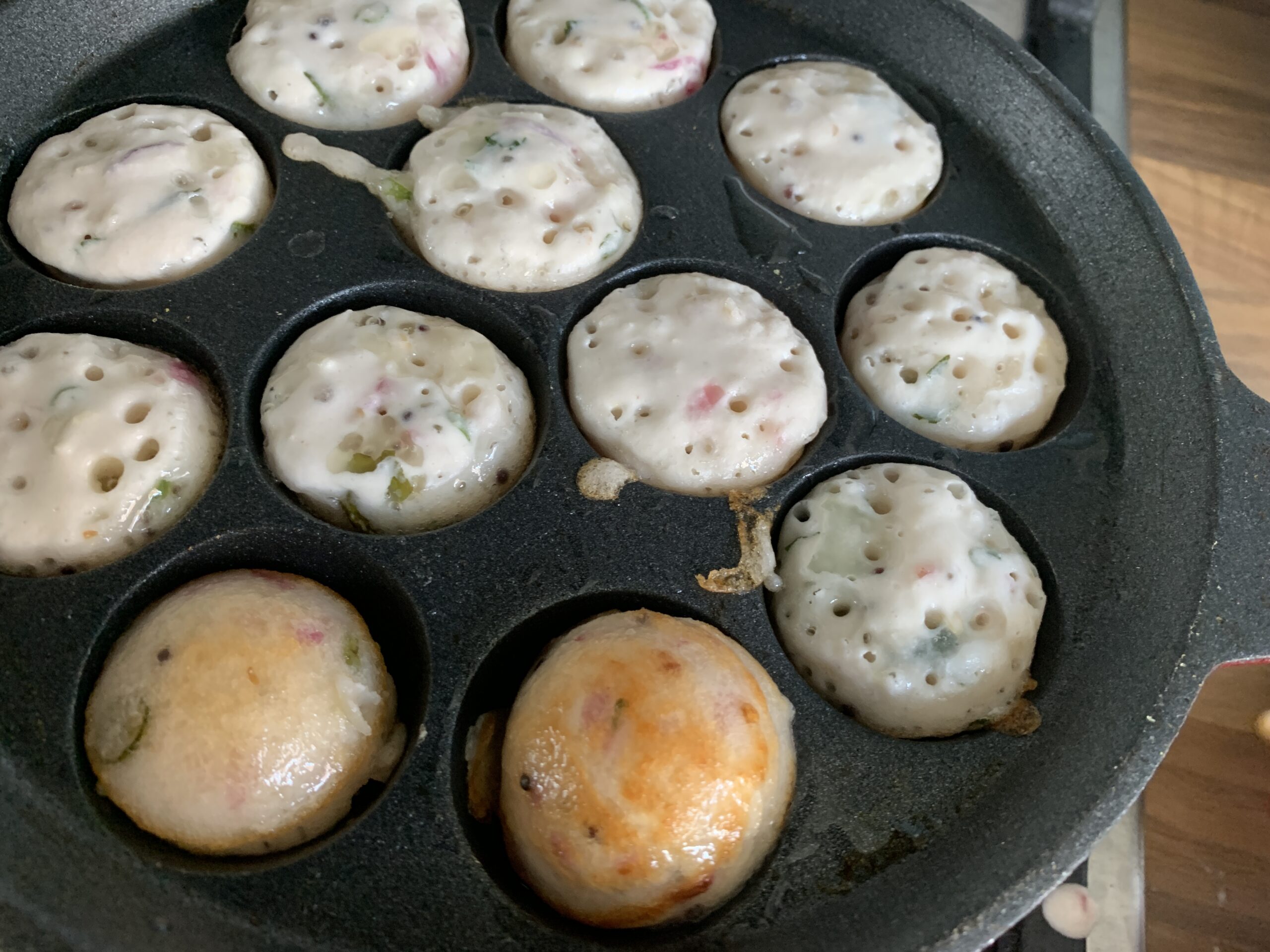 Appe/ Kuzhi Paniyaram Recipe