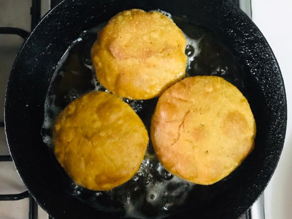 Khasta Besan Kachori Recipe