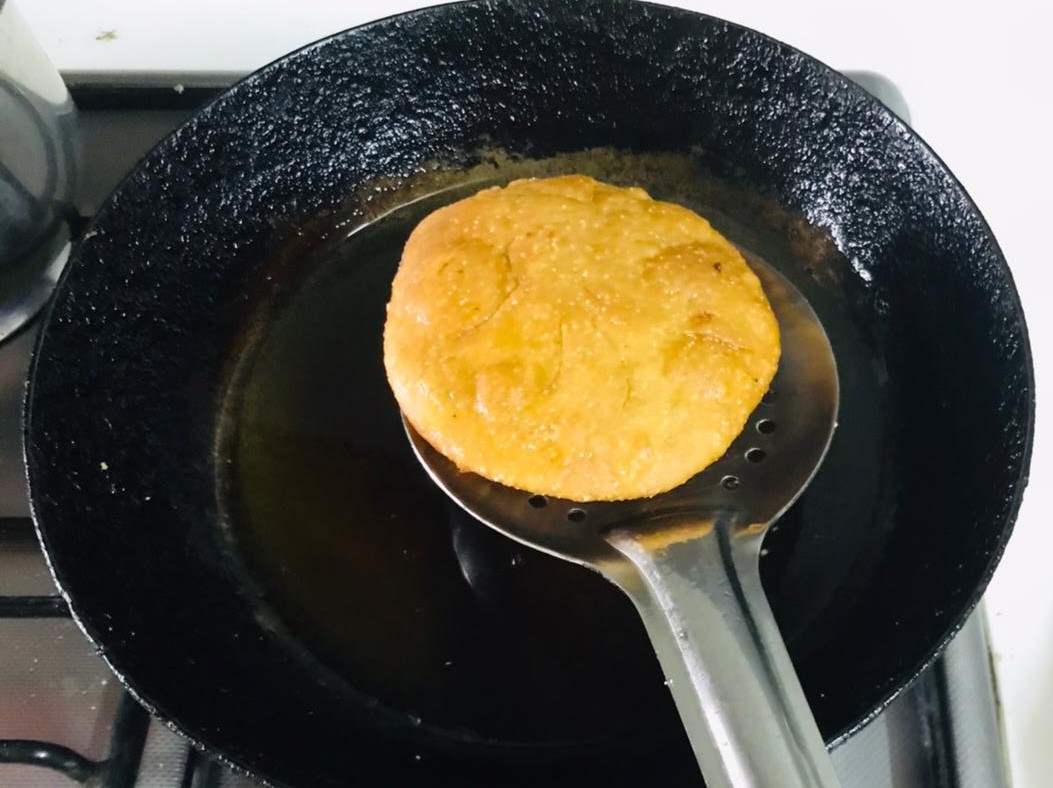 Khasta Besan Kachori Recipe