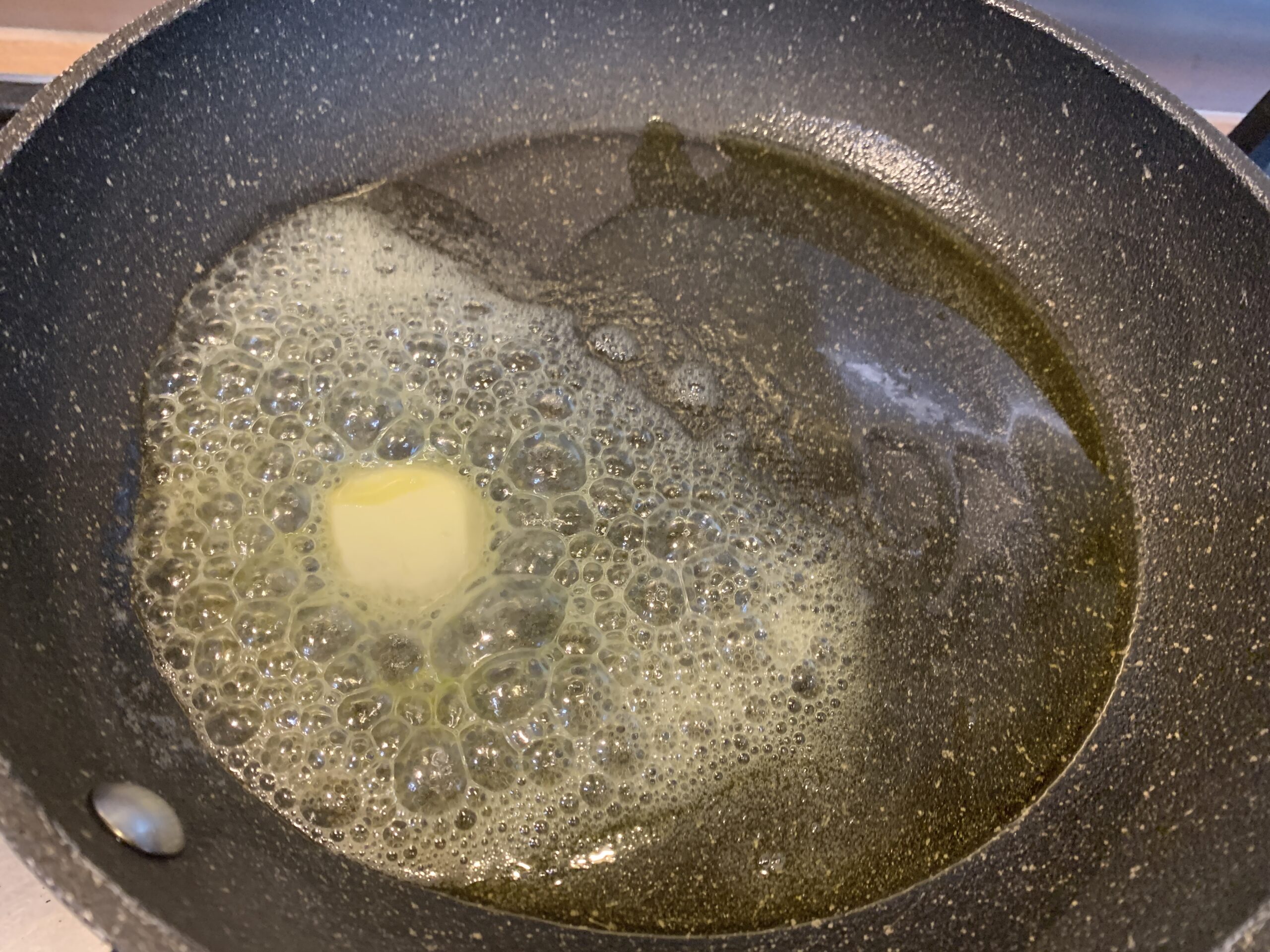 Pan Fried Scallops with Samphire and Hazelnut Butter Recipe