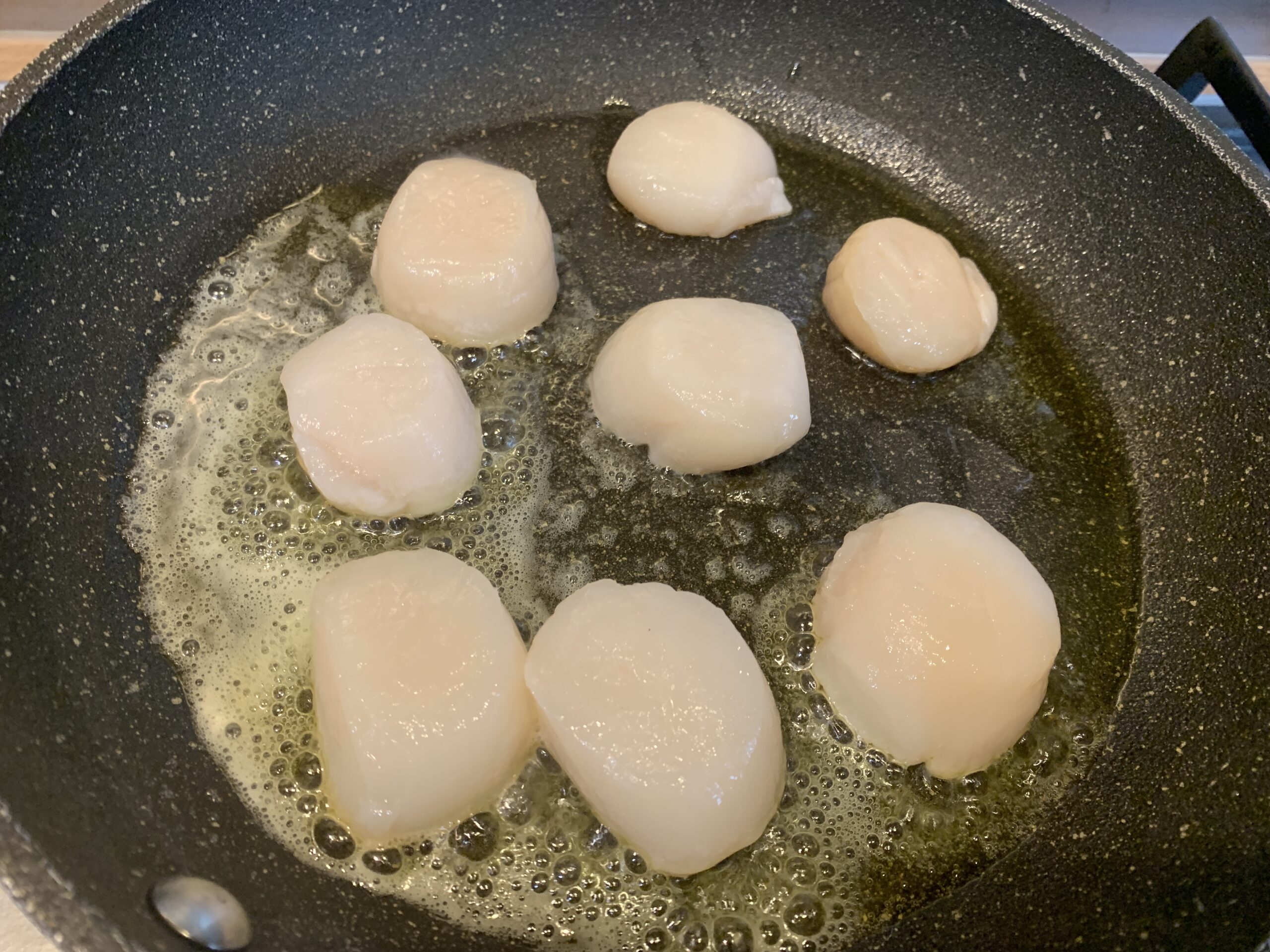 Pan Fried Scallops with Samphire and Hazelnut Butter Recipe