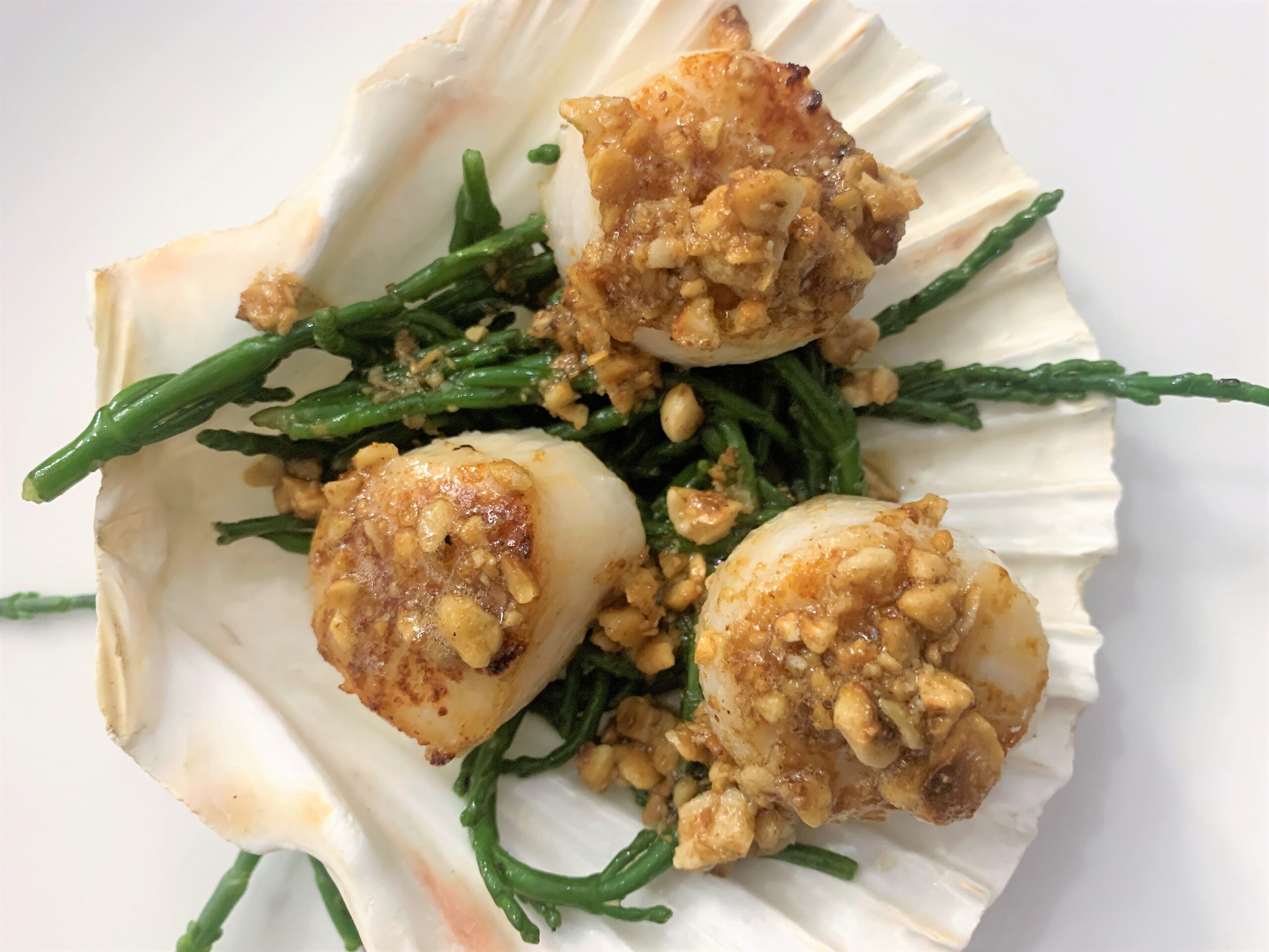 Pan Fried Scallops with Samphire and Hazelnut Butter Recipe