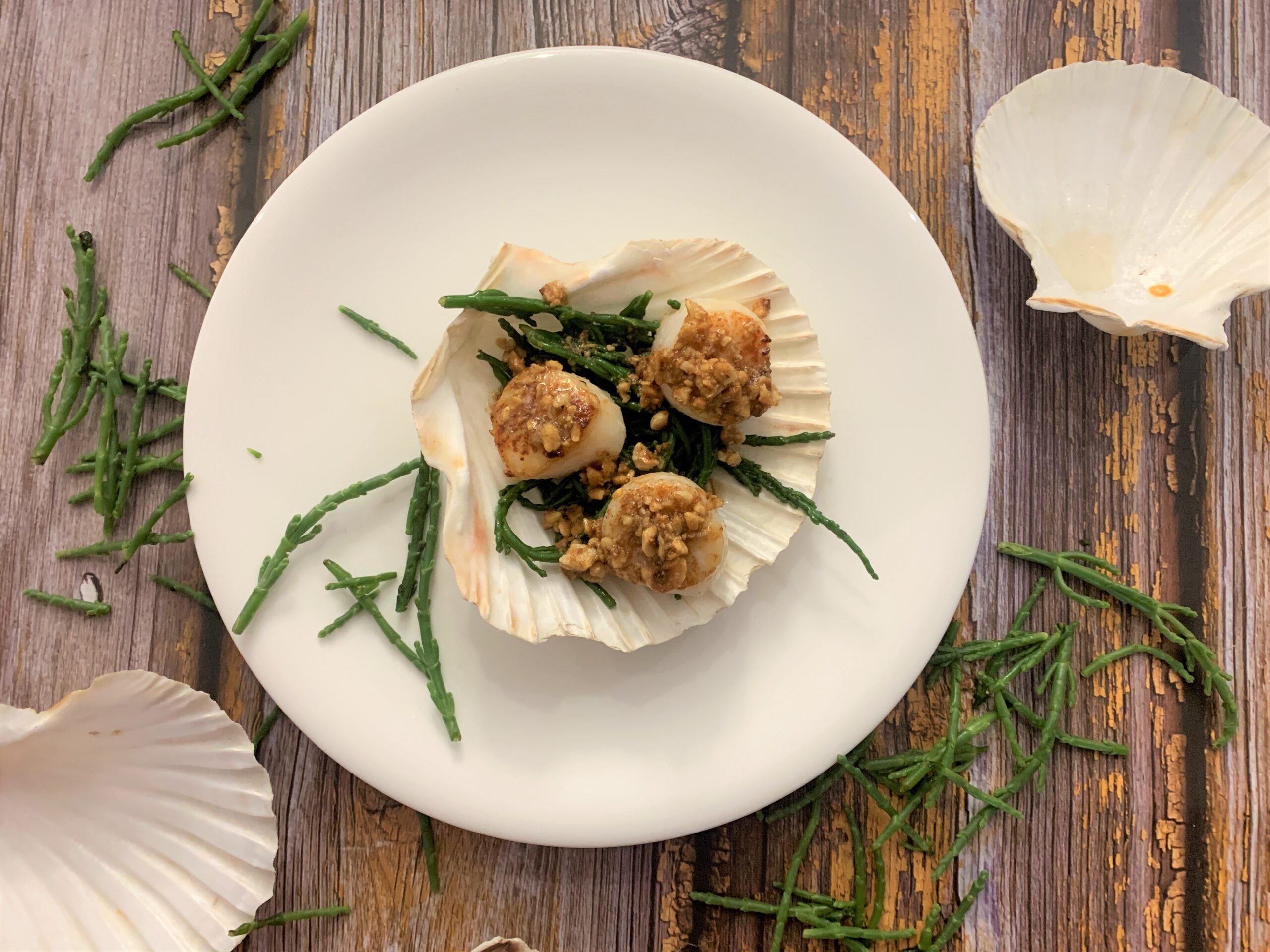 Pan Fried Scallops with Samphire and Hazelnut Butter Recipe