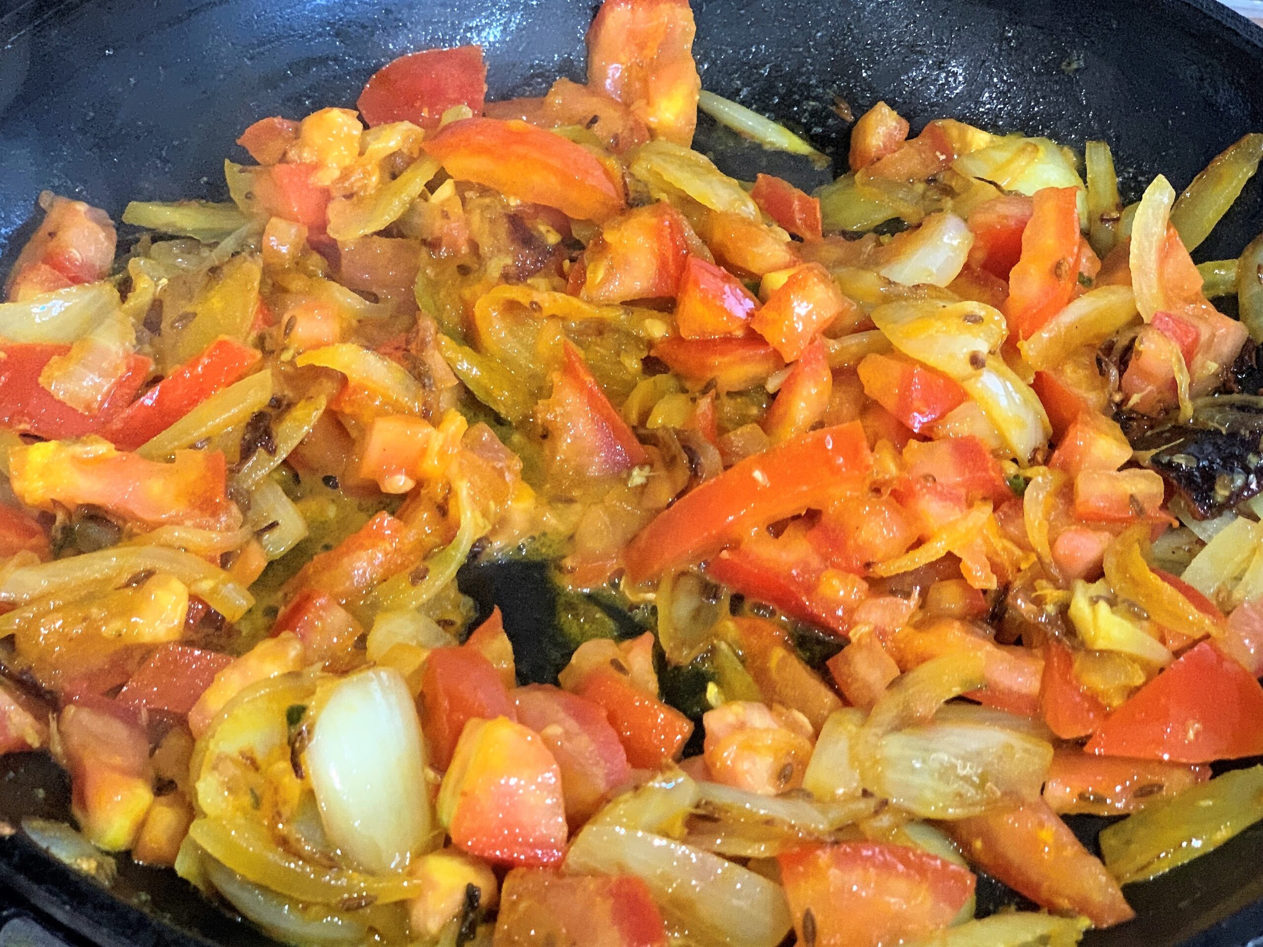 Aloo Baigan Recipe (Spiced Potato Aubergine)