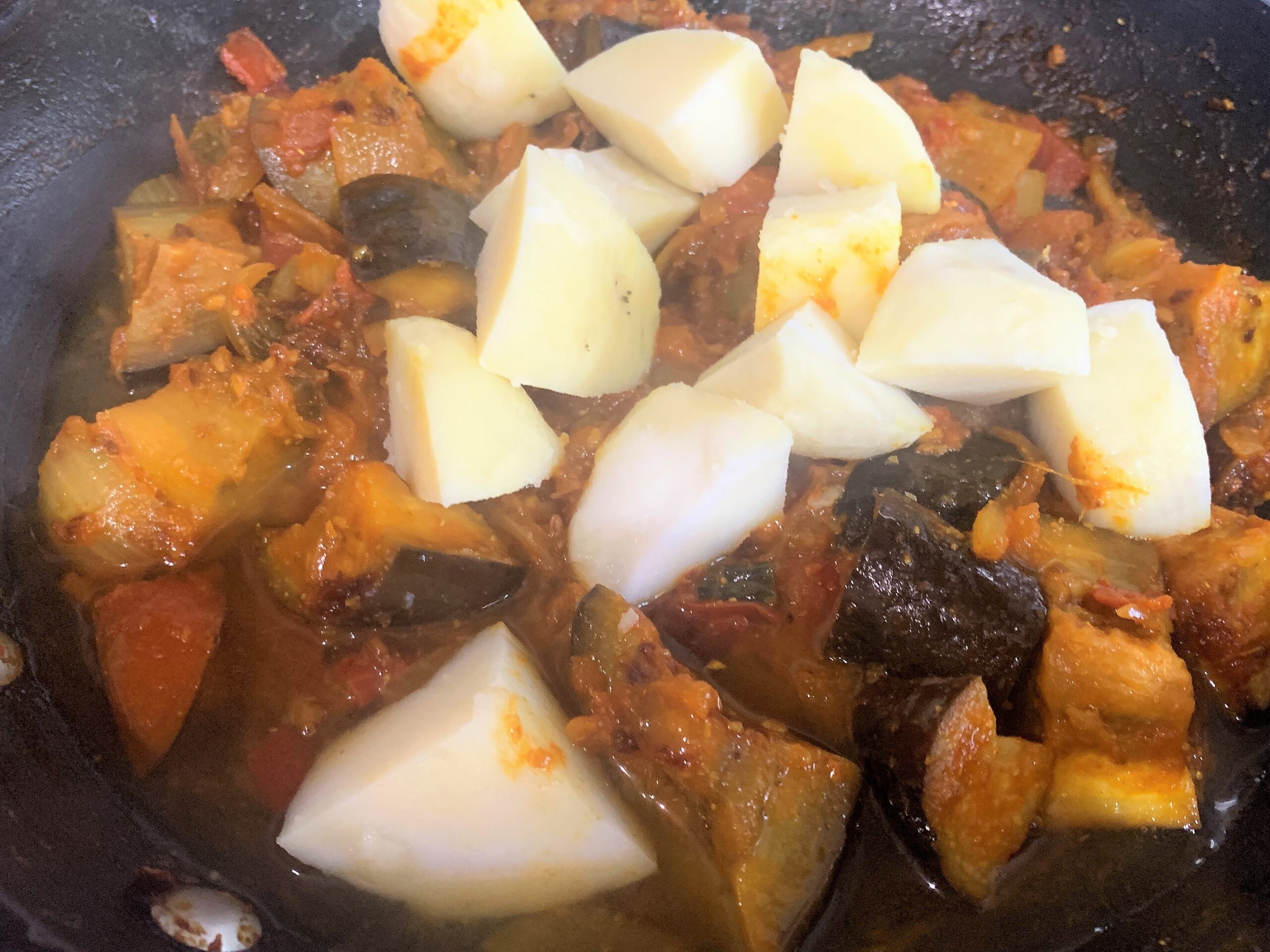 Aloo Baigan Recipe (Spiced Potato Aubergine)