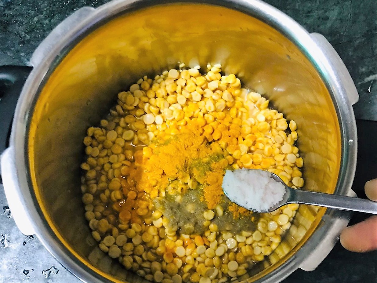 Sindhi Dal Pakwan Recipe