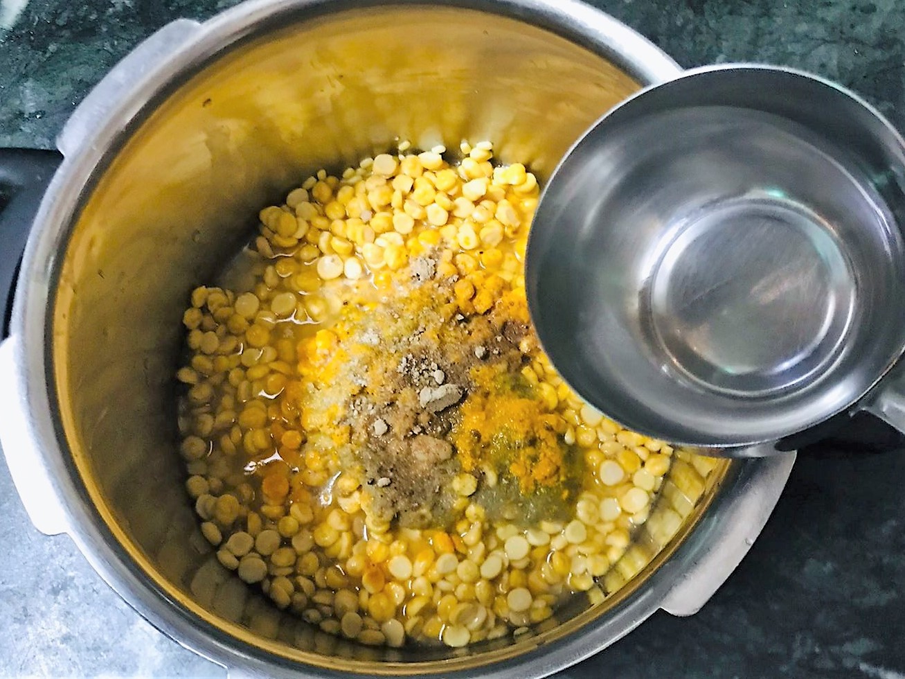 Sindhi Dal Pakwan Recipe