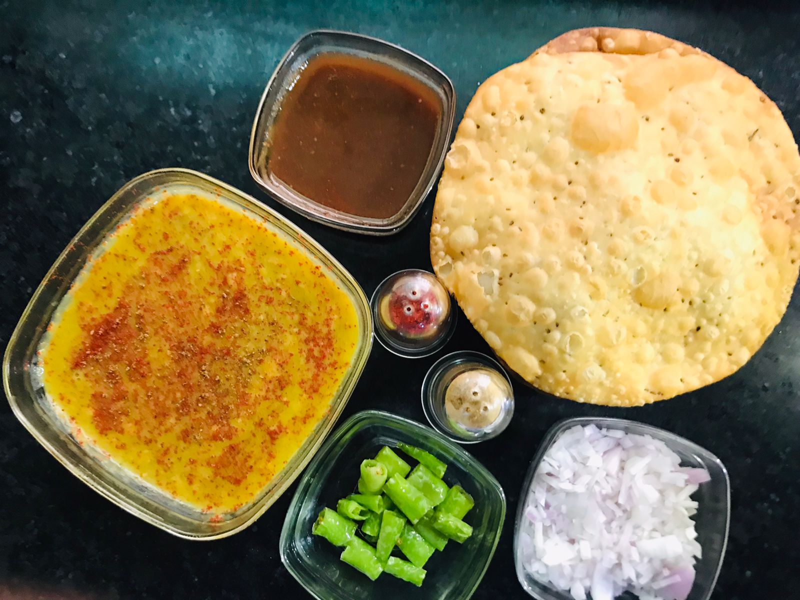 Sindhi Dal Pakwan Recipe