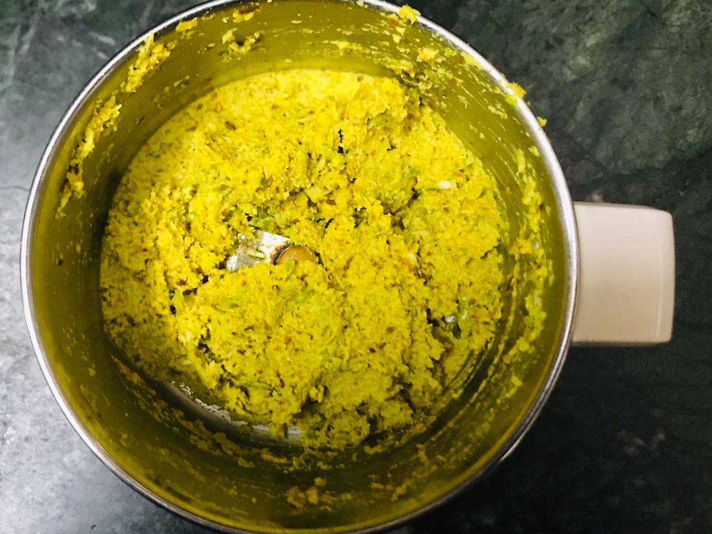 Green Chilli & Peanut Chutney Recipe