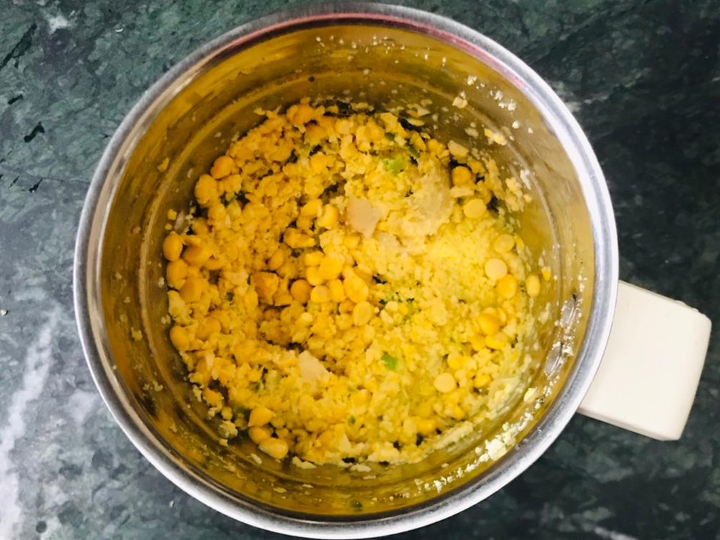 Rajasthani Kalmi Vada Recipe (Chana Dal Vada)