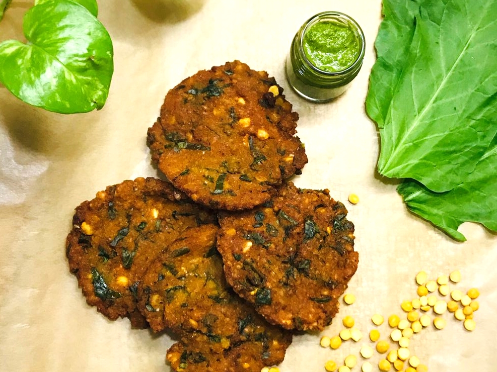 Rajasthani Kalmi Vada Recipe (Chana Dal Vada)