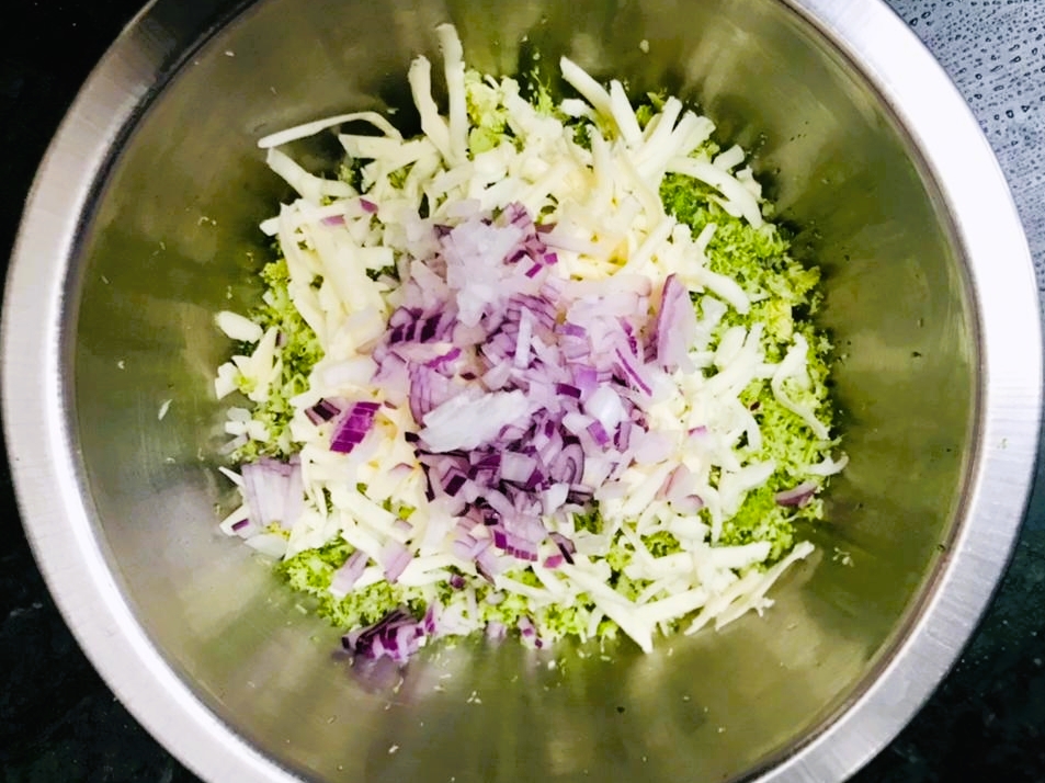 Broccoli Cheddar Fritters Recipe
