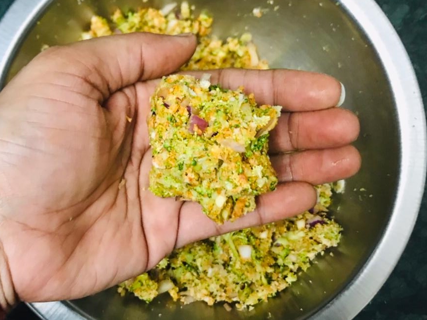 Broccoli Cheddar Fritters Recipe