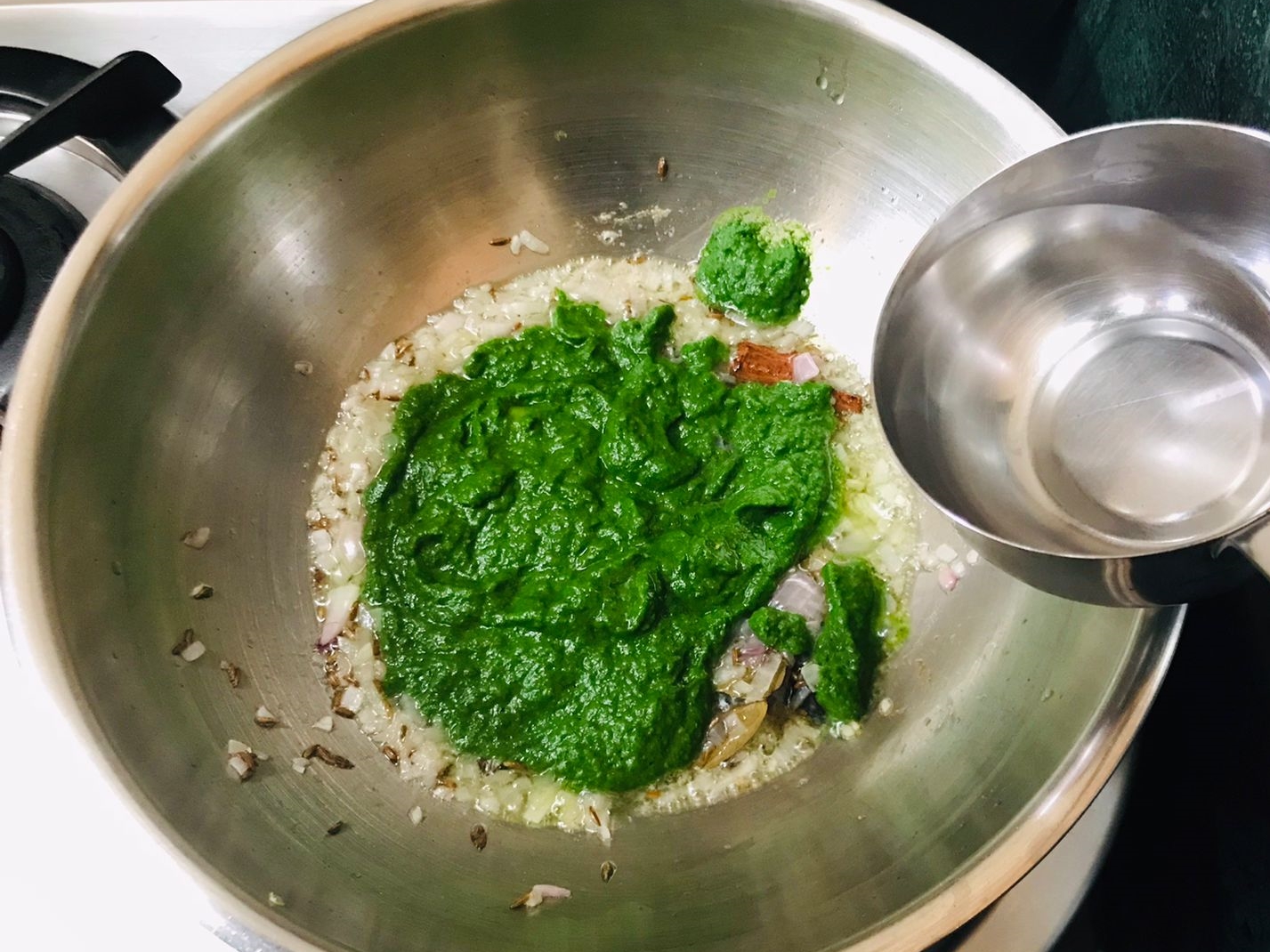 Lasooni Palak Recipe