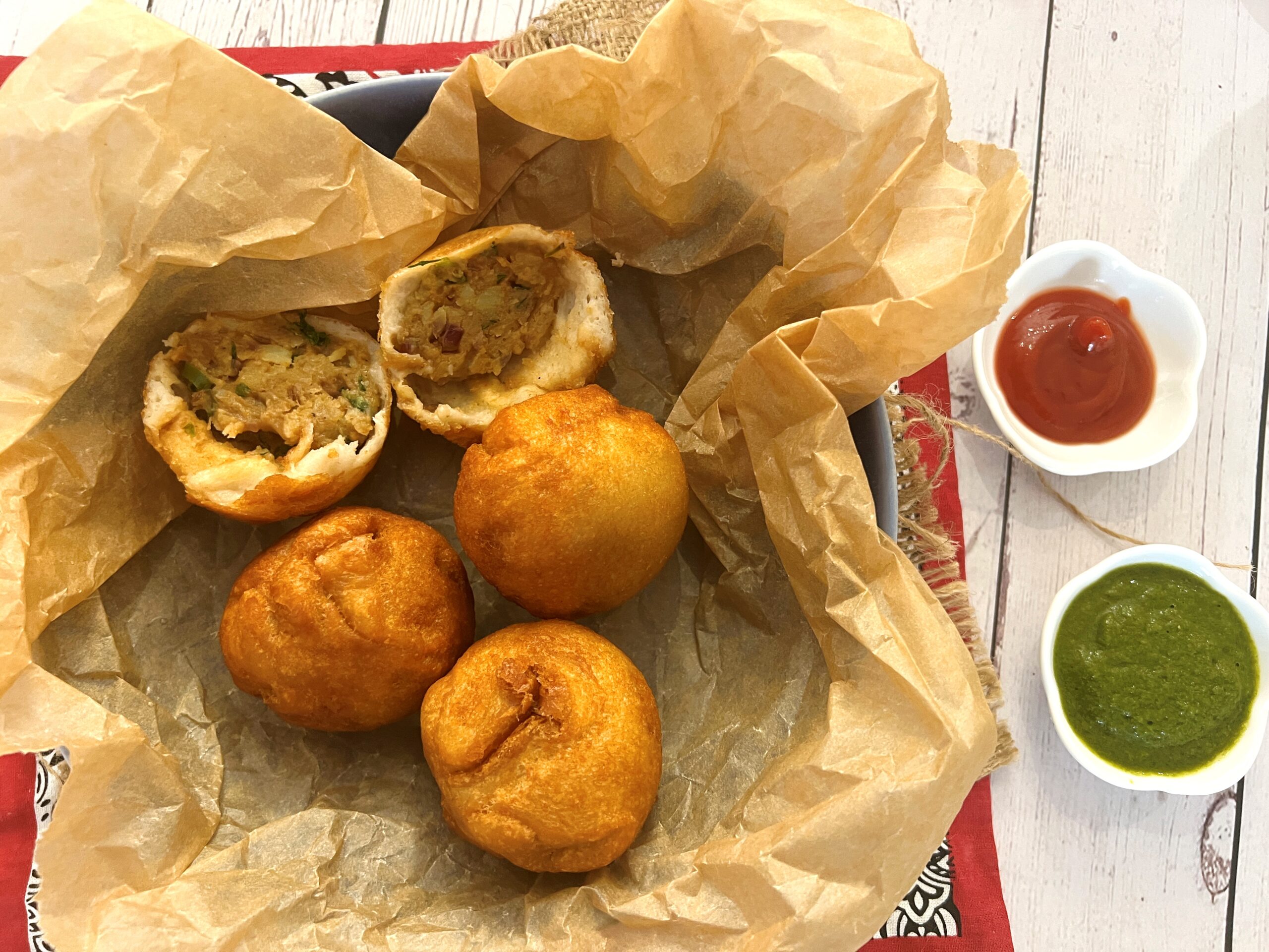 Aloo Bread Rolls Recipe