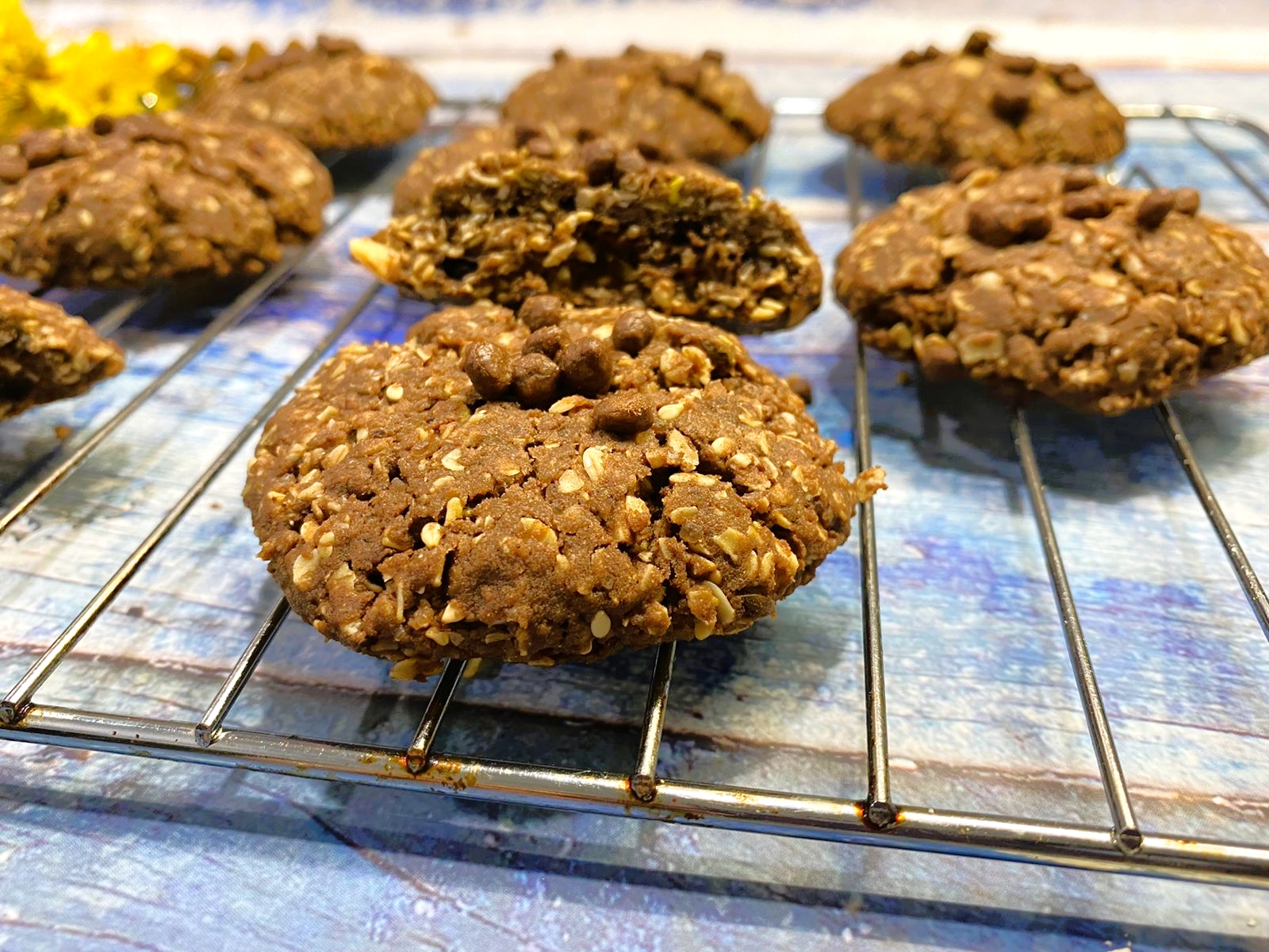 Oatmeal Chocolate Chip Cookies Recipe
