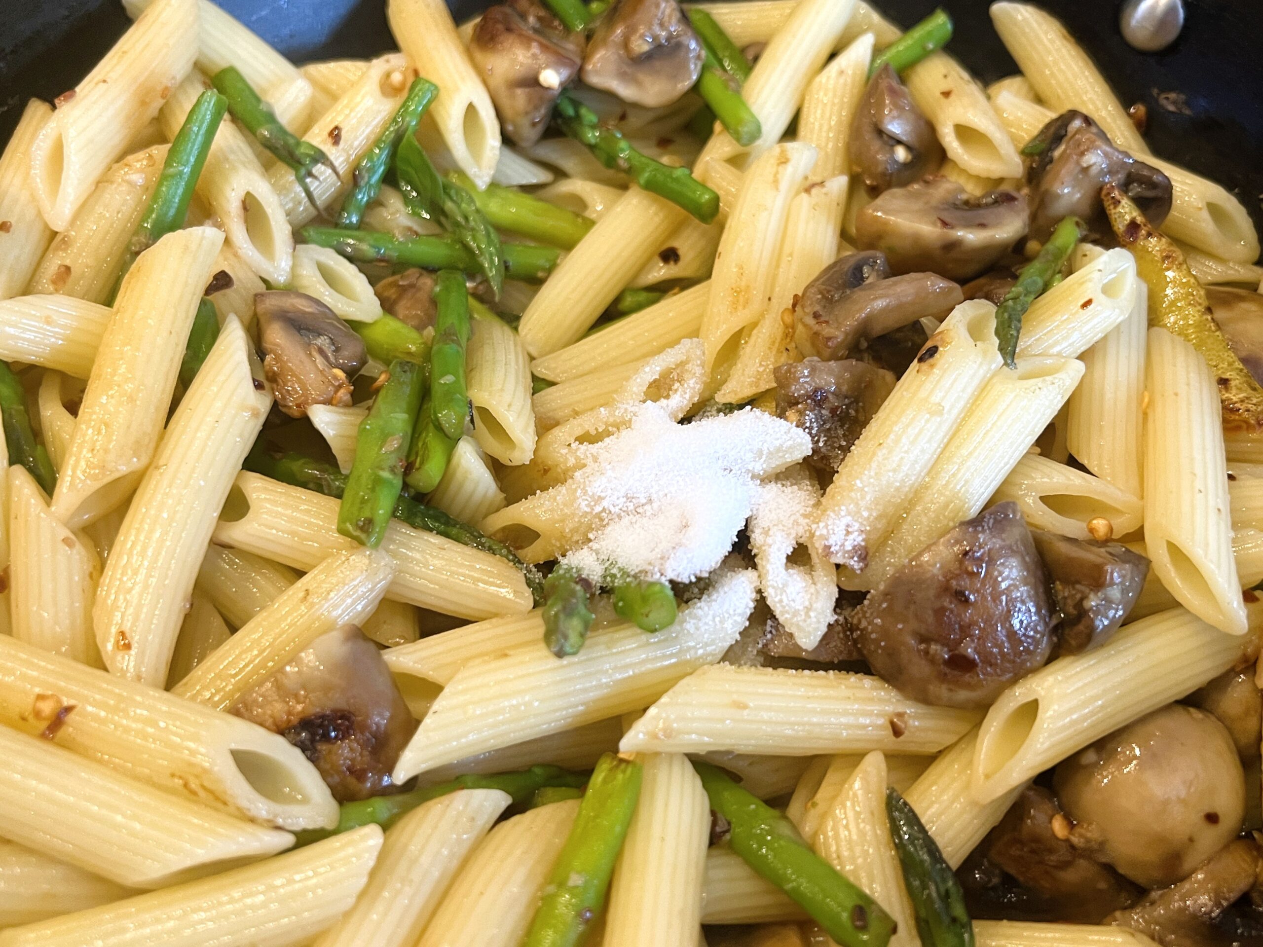 Lemon Garlic Mushroom Asparagus Pasta Recipe