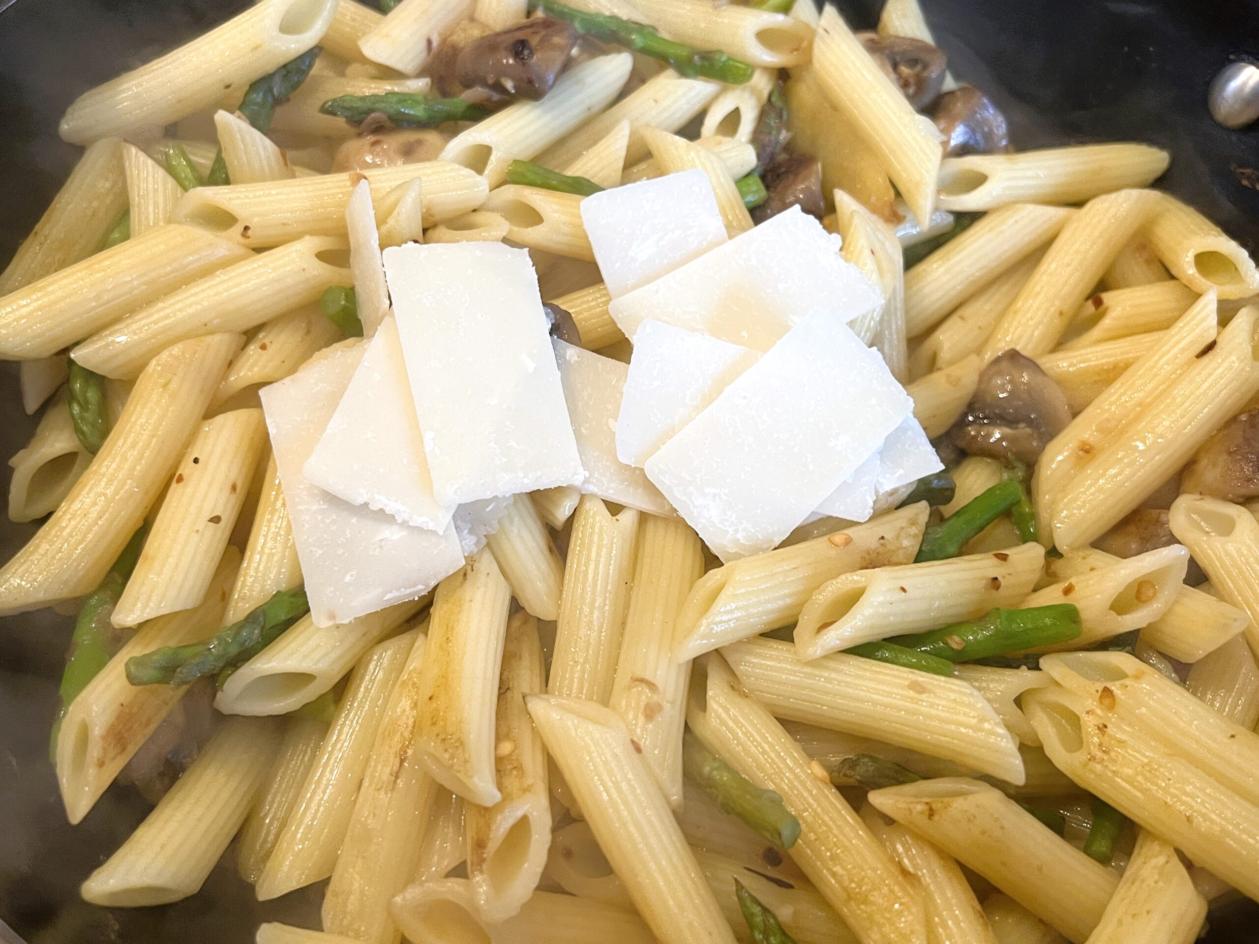 Lemon Garlic Mushroom Asparagus Pasta Recipe