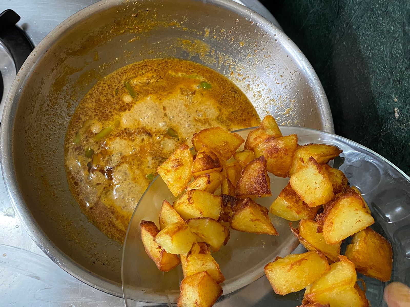 Rajasthani Dahi Aloo Recipe