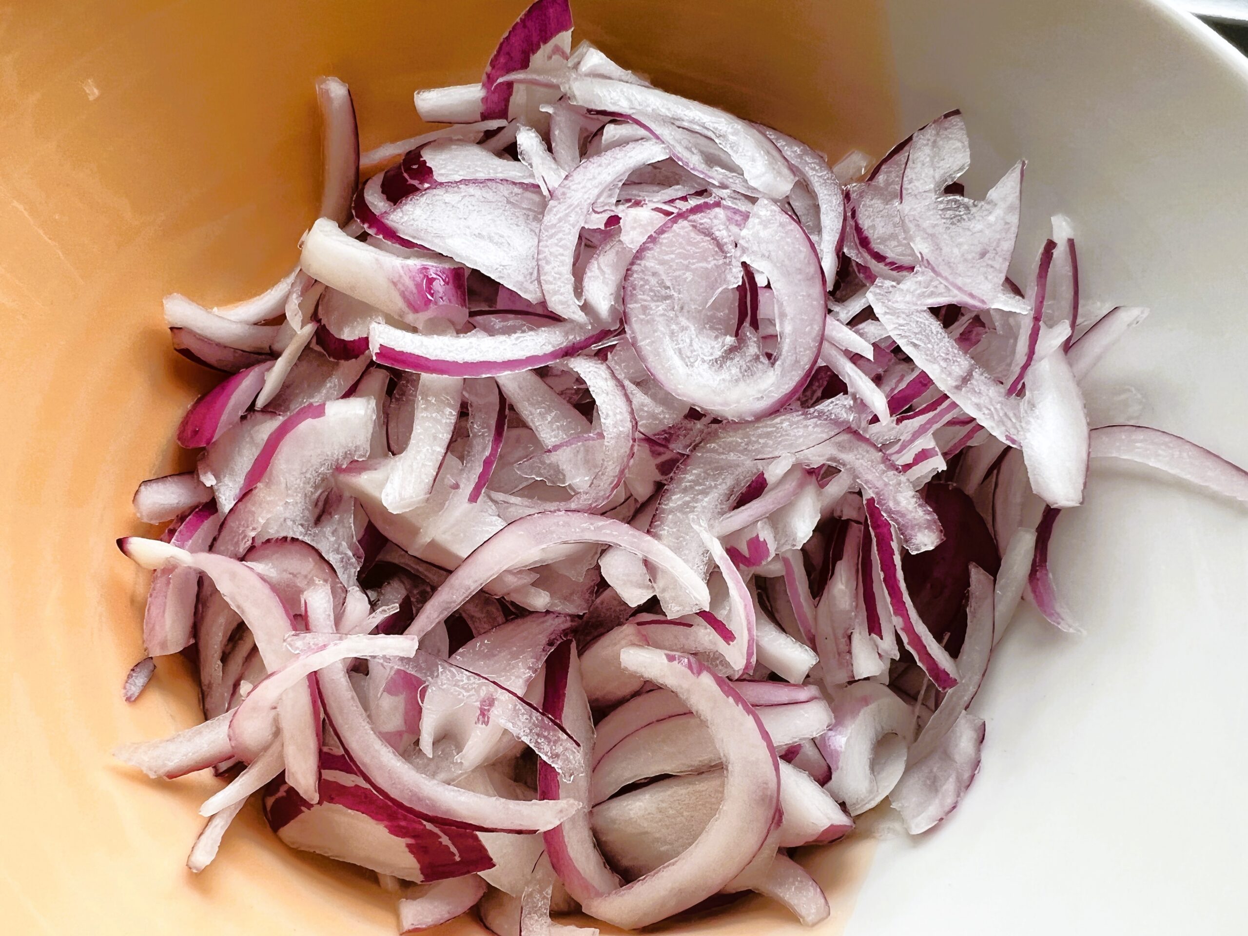 Maharashtrian Khekada Bhajia/Onion Bhajia Recipe