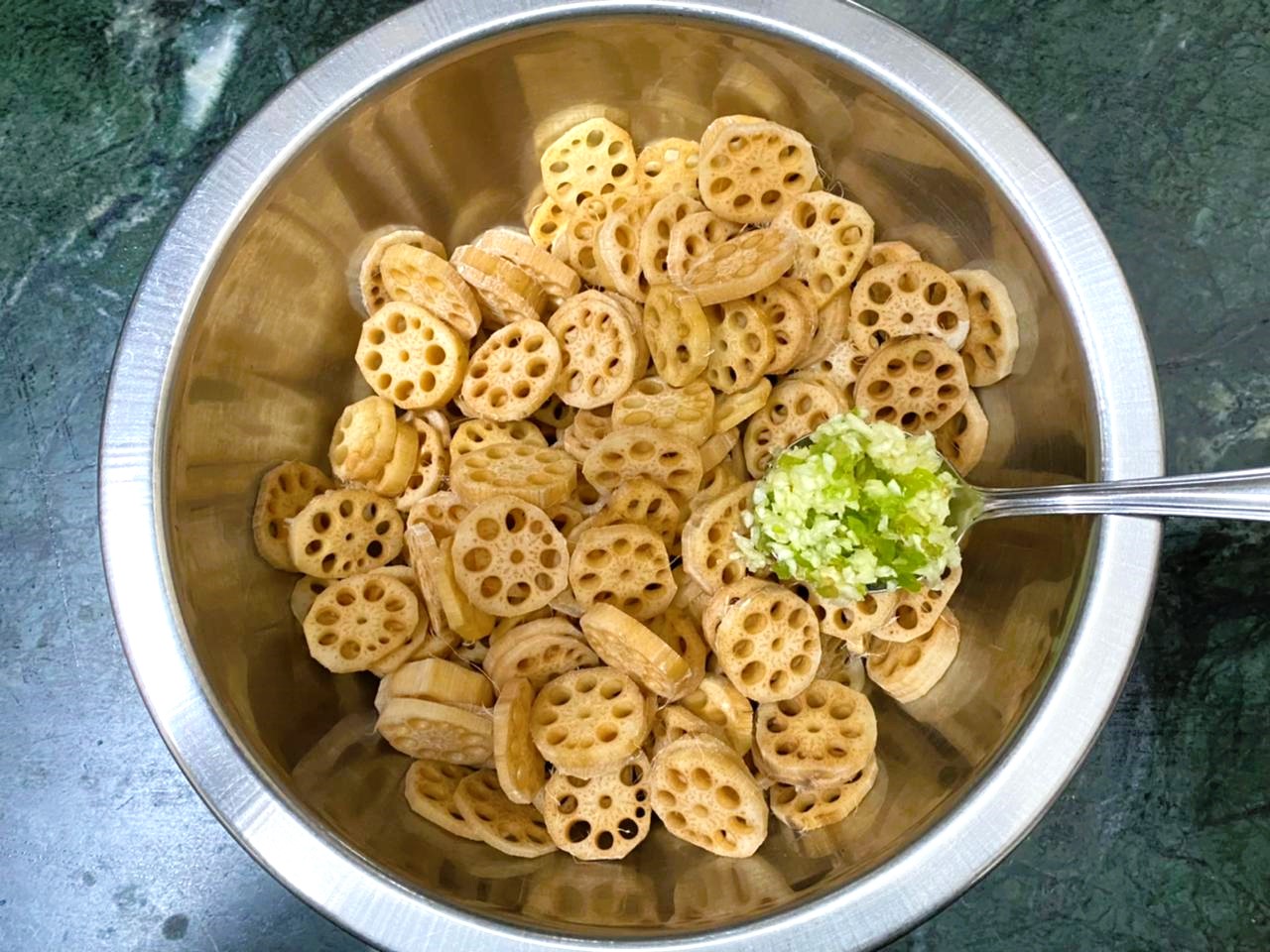 Crispy Chilli Lotus Stem Recipe