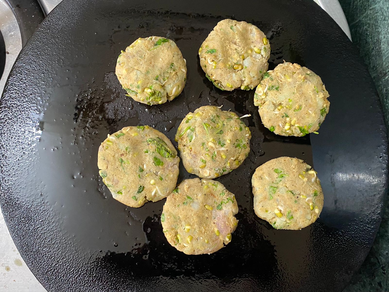 Sprouted Moong Beans and Sweet Potato Cutlets Recipe