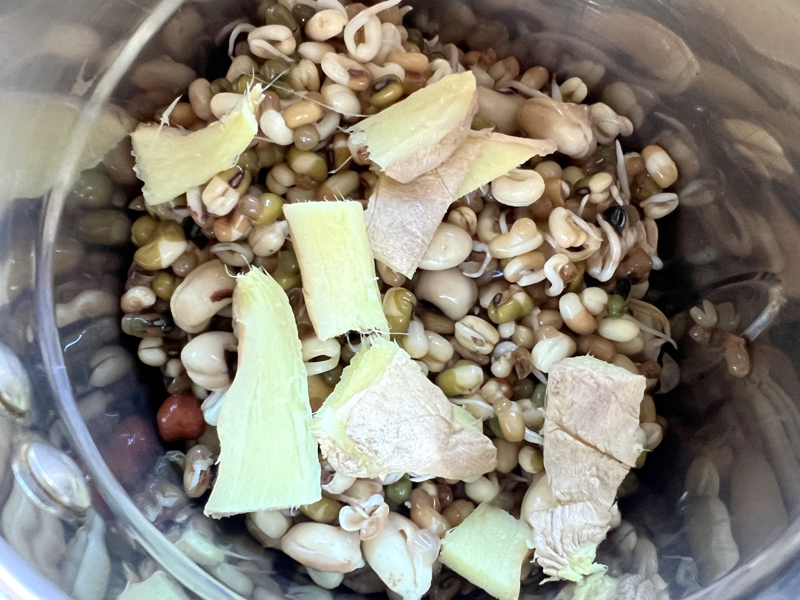 Sprouted Beans and Lentils Chilla Recipe