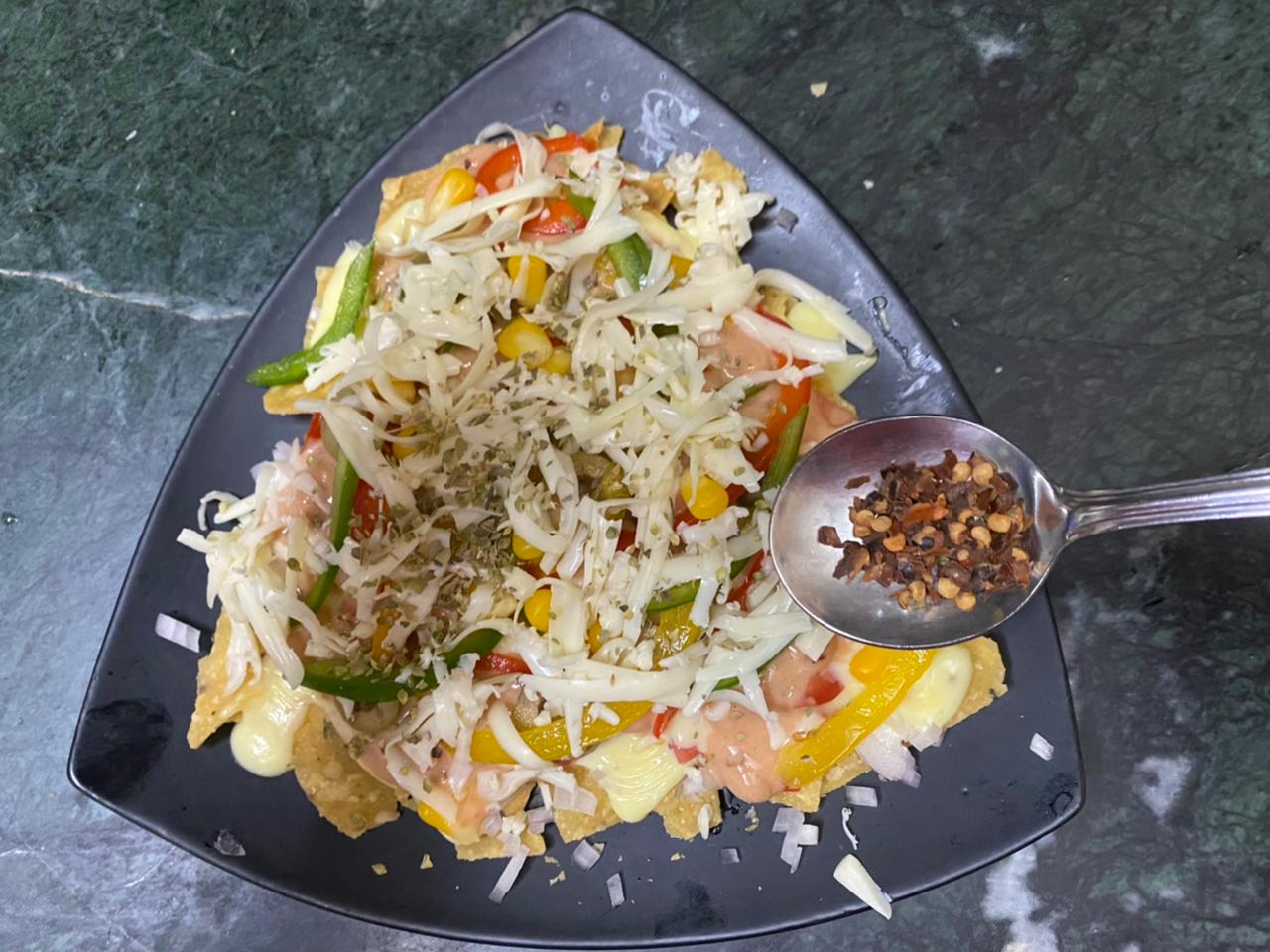 No Bake Loaded Vegetarian Nachos Recipe