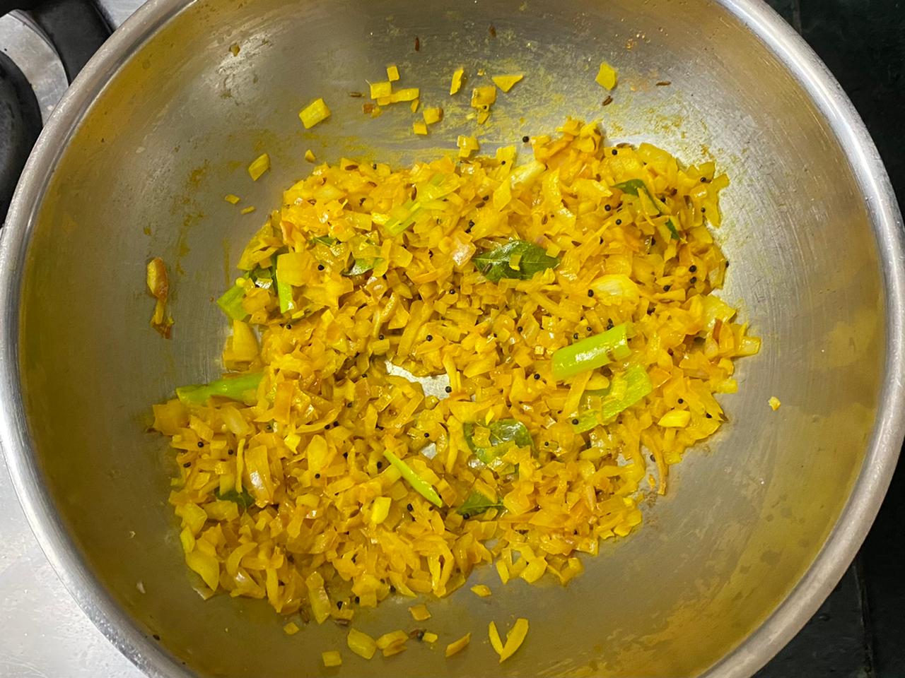 Maharashtrian Kanda Poha Recipe