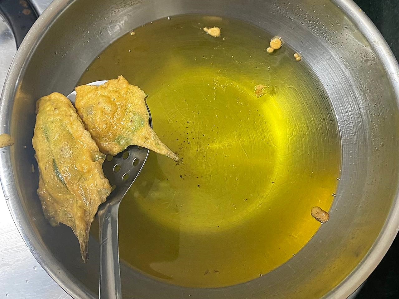 Palak Patte Pakora Recipe