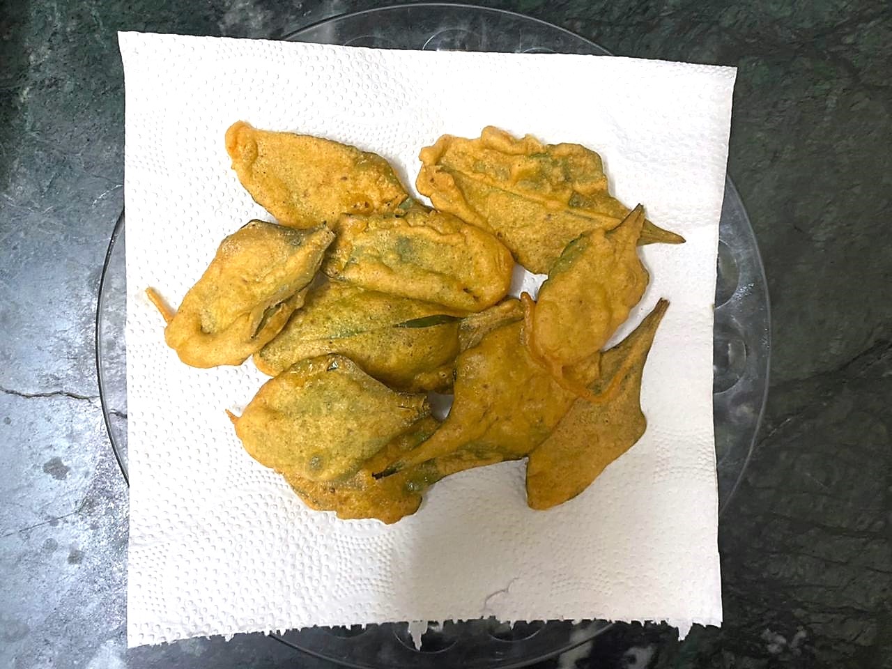 Palak Patte Pakora Recipe