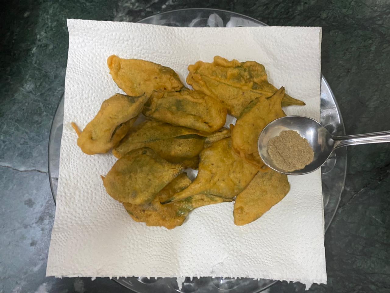 Palak Patte Pakora Recipe