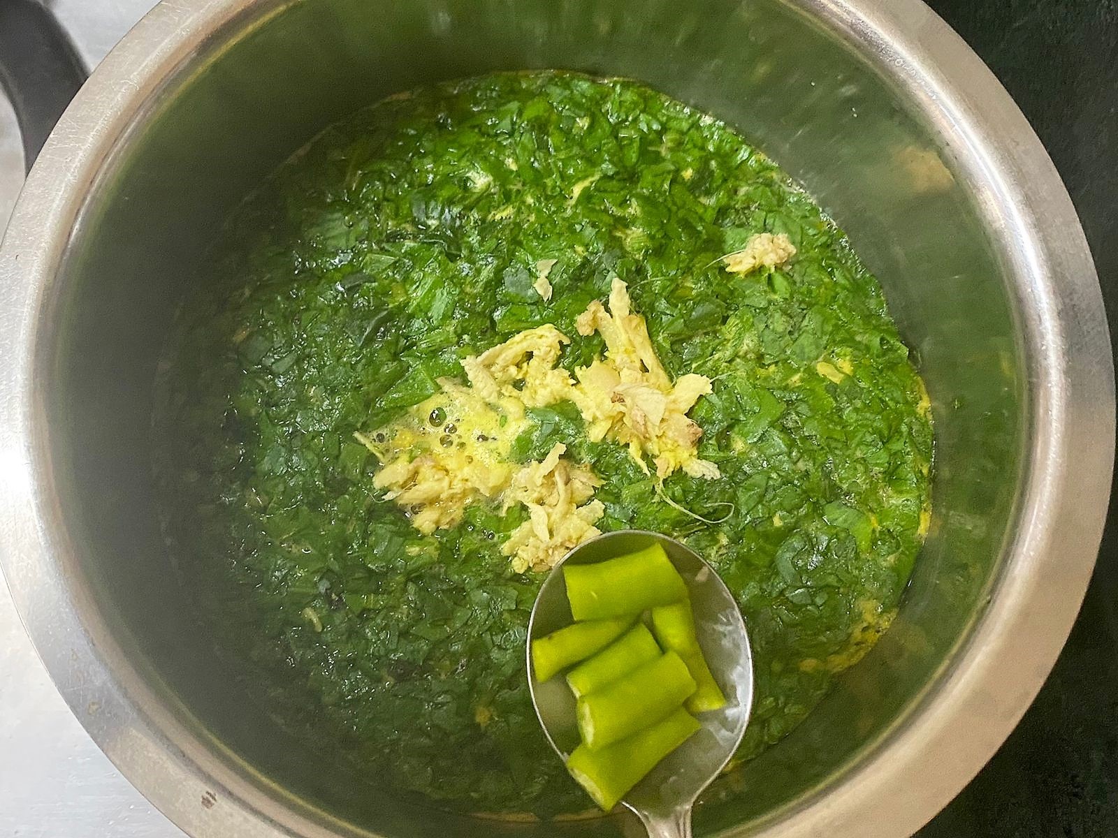 Moong Dal Palak Recipe