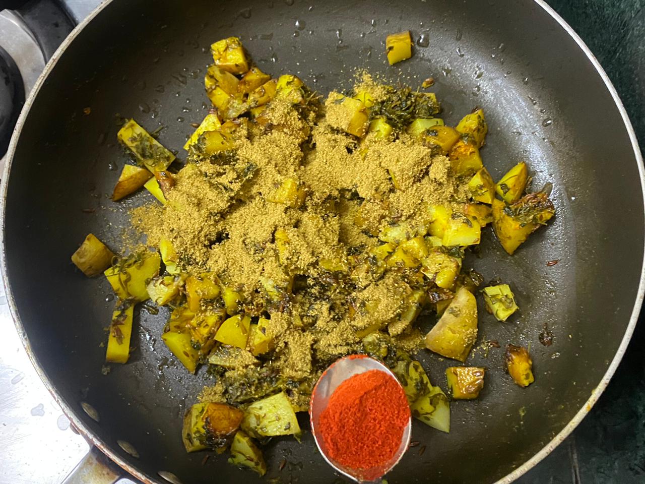 Quick Aloo Kasuri Methi Recipe