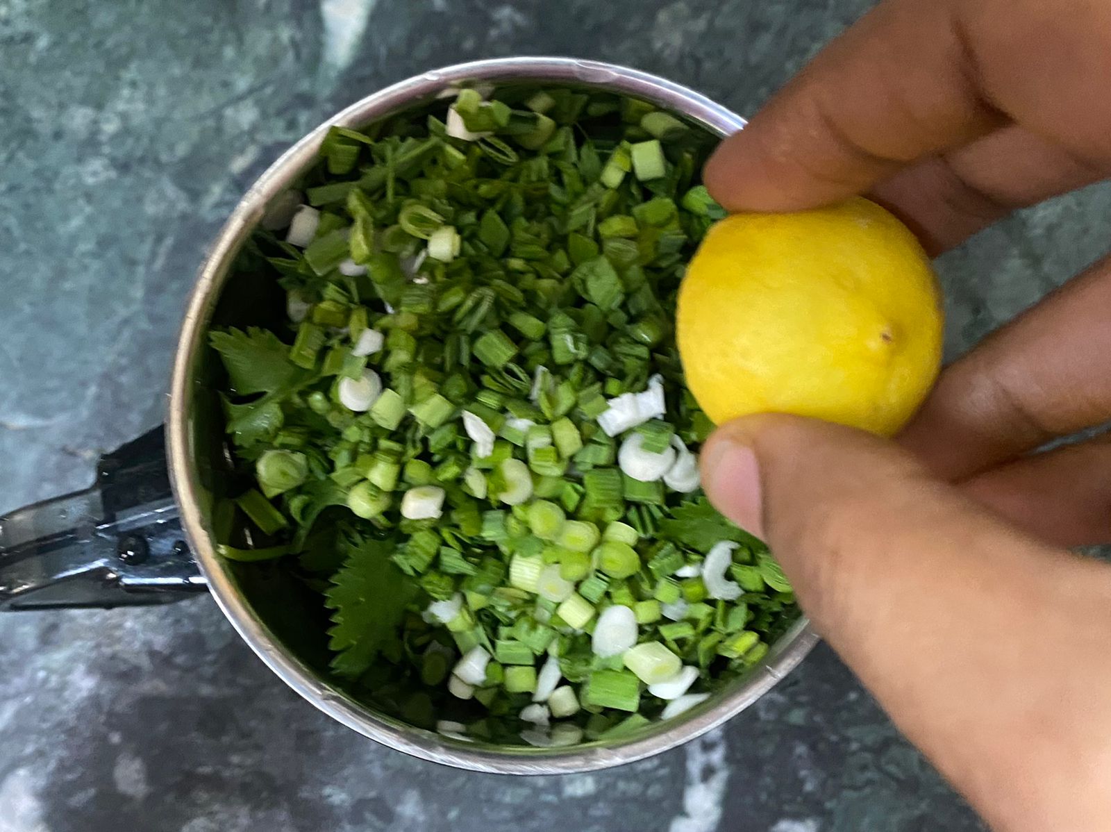 Hare Lahsun ki Sabzi Recipe