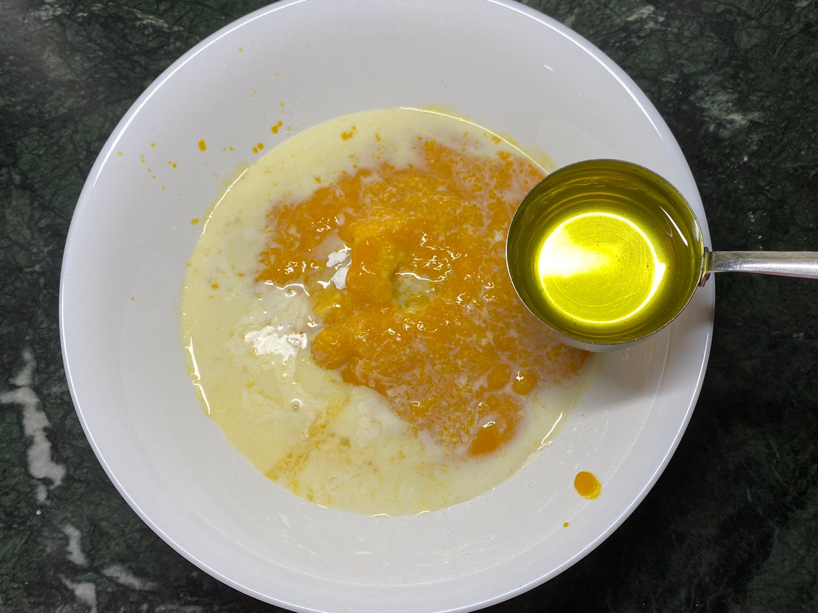 Eggless Mango Cake Recipe